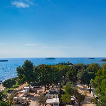 Maistra Camping Valkanela Pitches Funtana Exterior photo