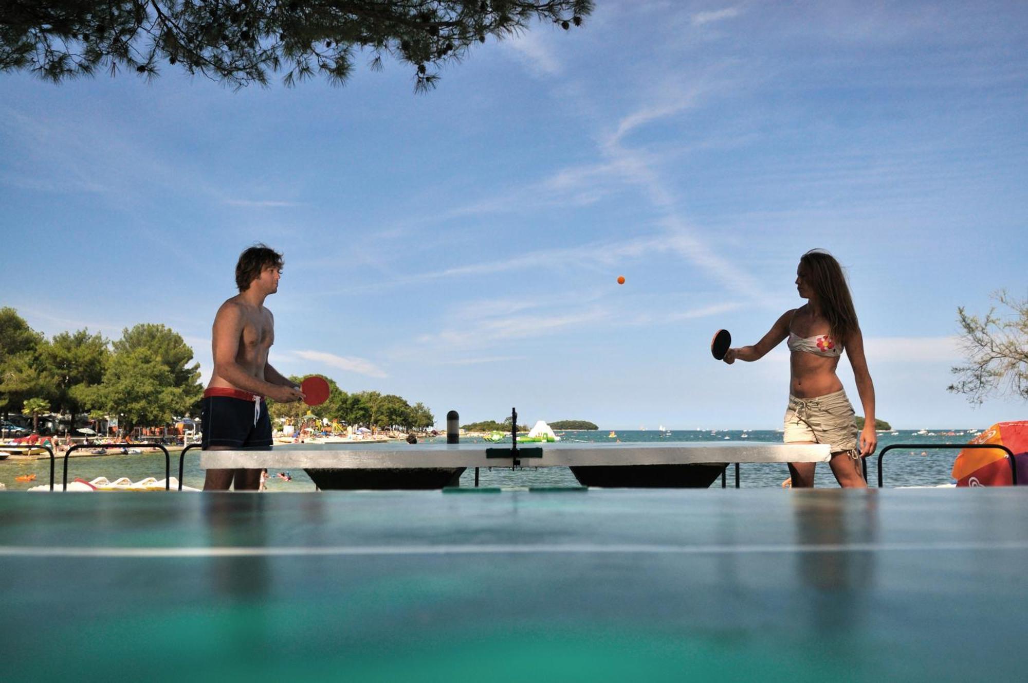 Maistra Camping Valkanela Pitches Funtana Exterior photo