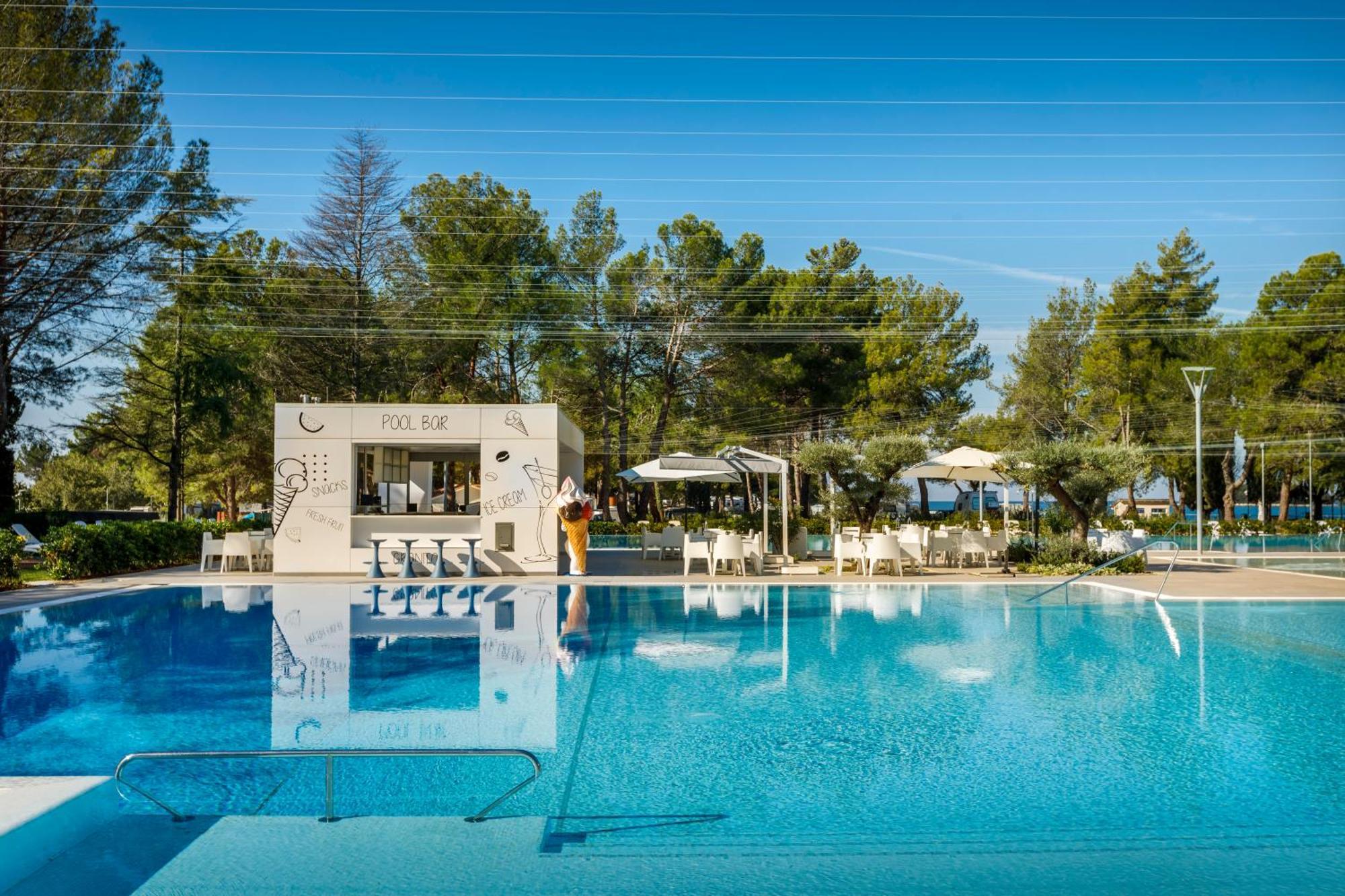 Maistra Camping Valkanela Pitches Funtana Exterior photo