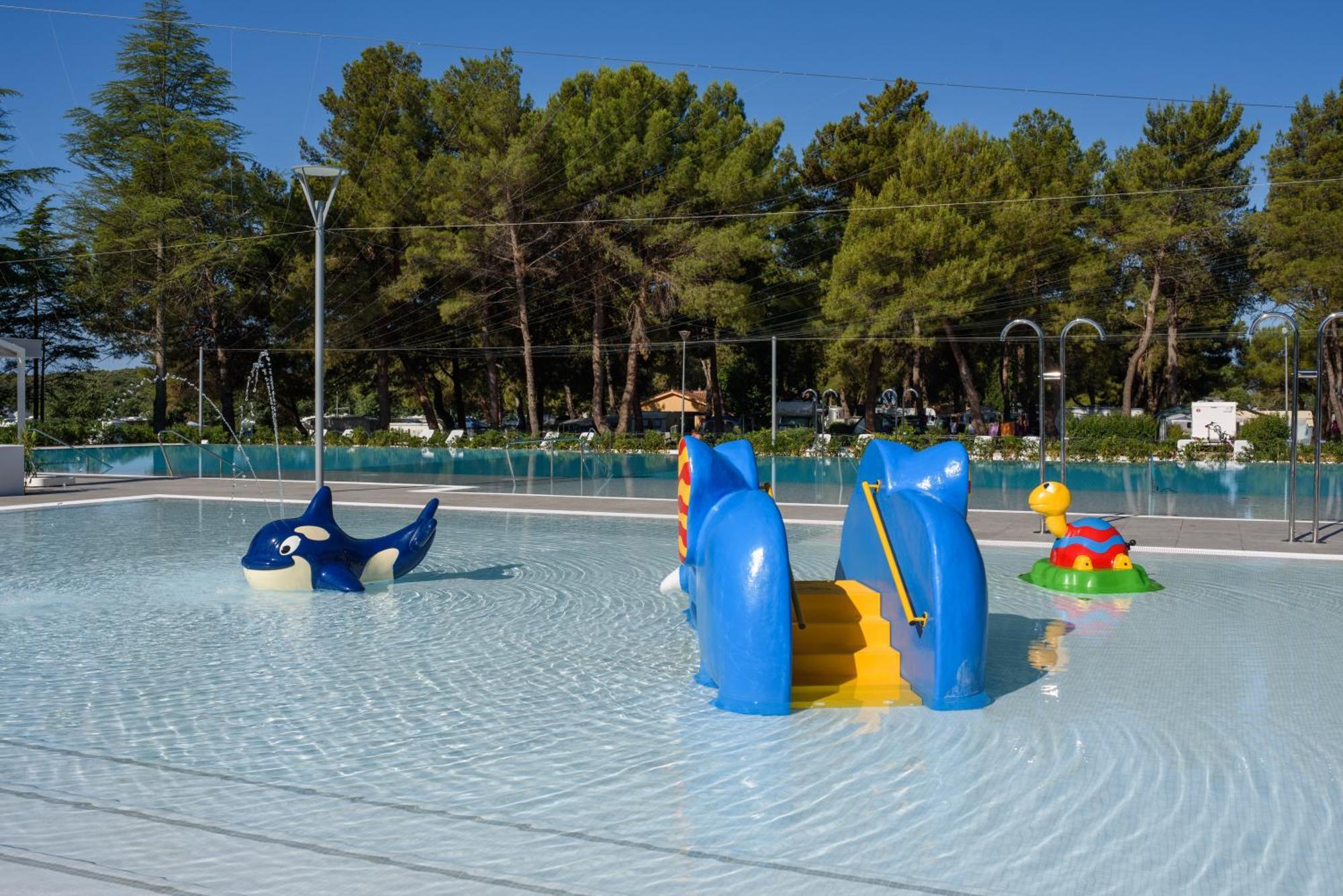 Maistra Camping Valkanela Pitches Funtana Exterior photo