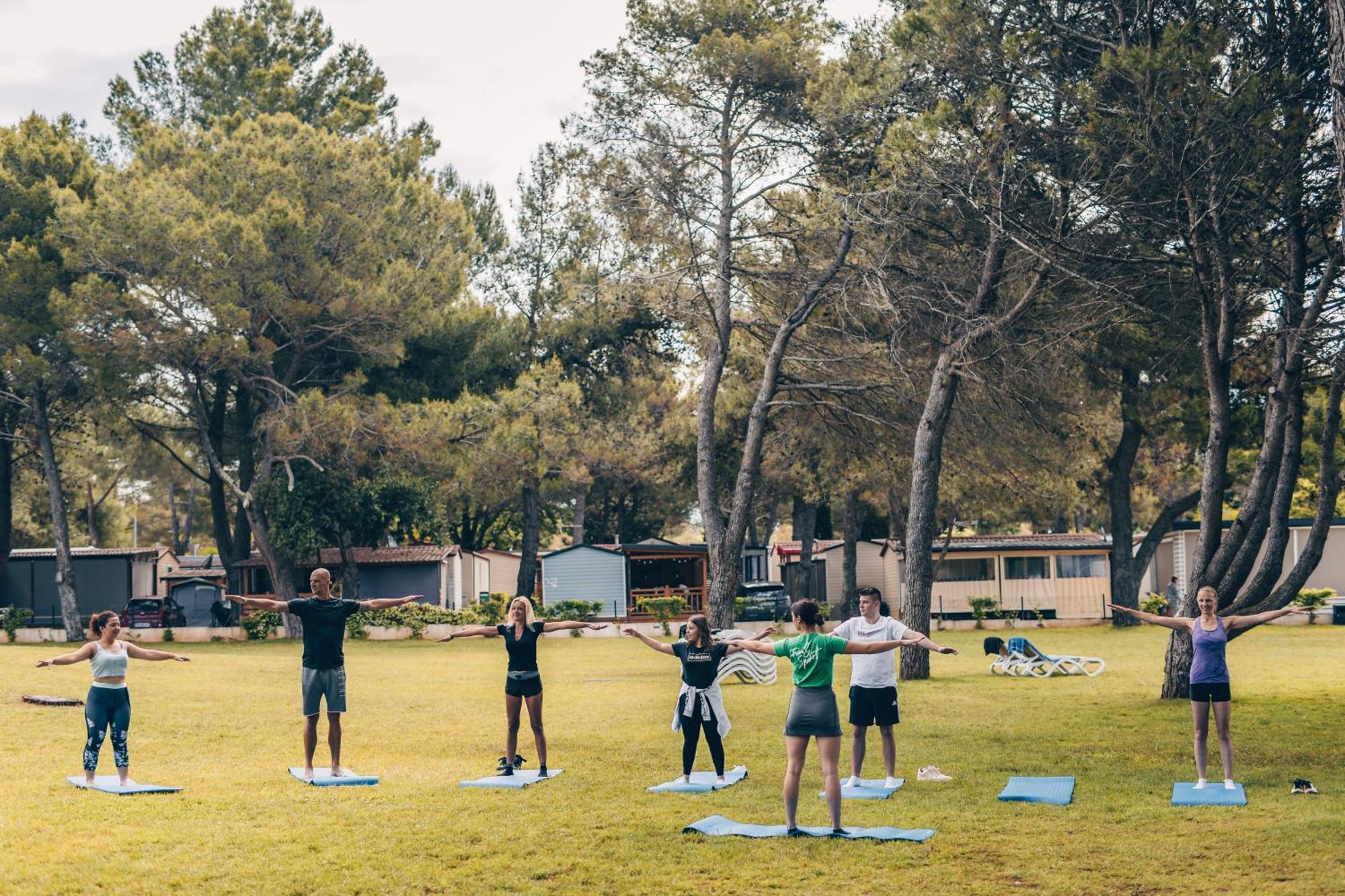 Maistra Camping Valkanela Pitches Funtana Exterior photo