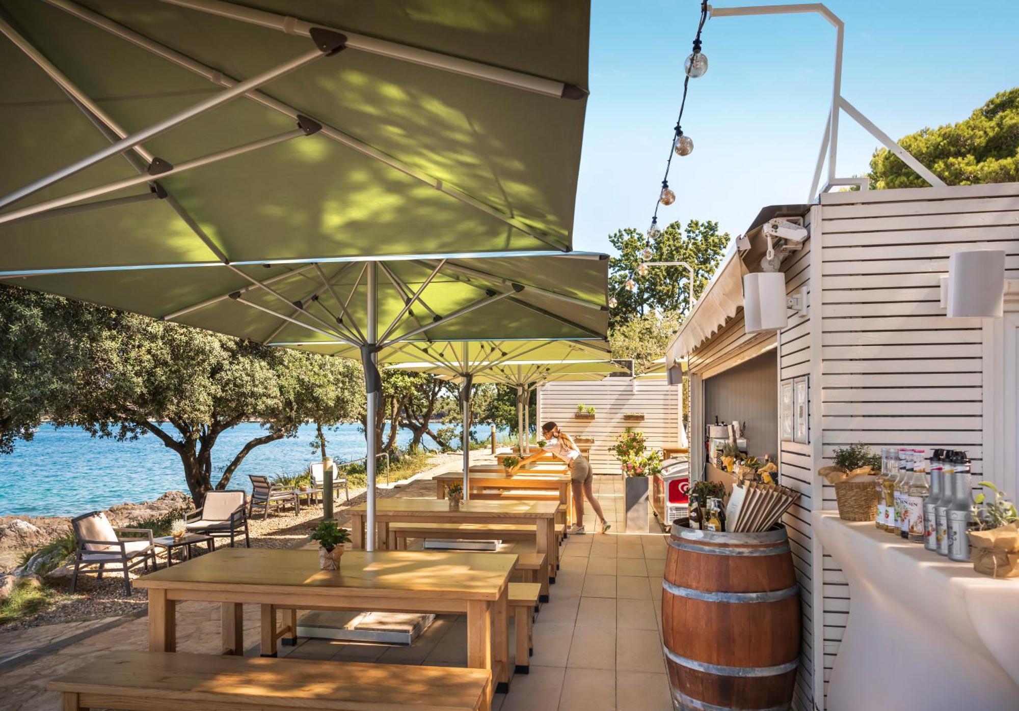 Maistra Camping Valkanela Pitches Funtana Exterior photo